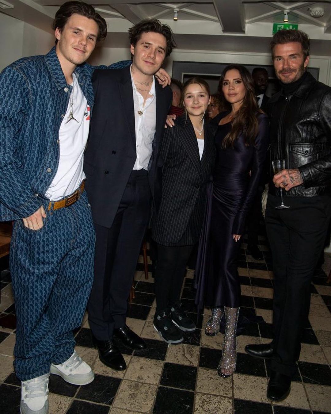 贝克汉姆跟女儿近照,贝克汉姆和他女儿照片