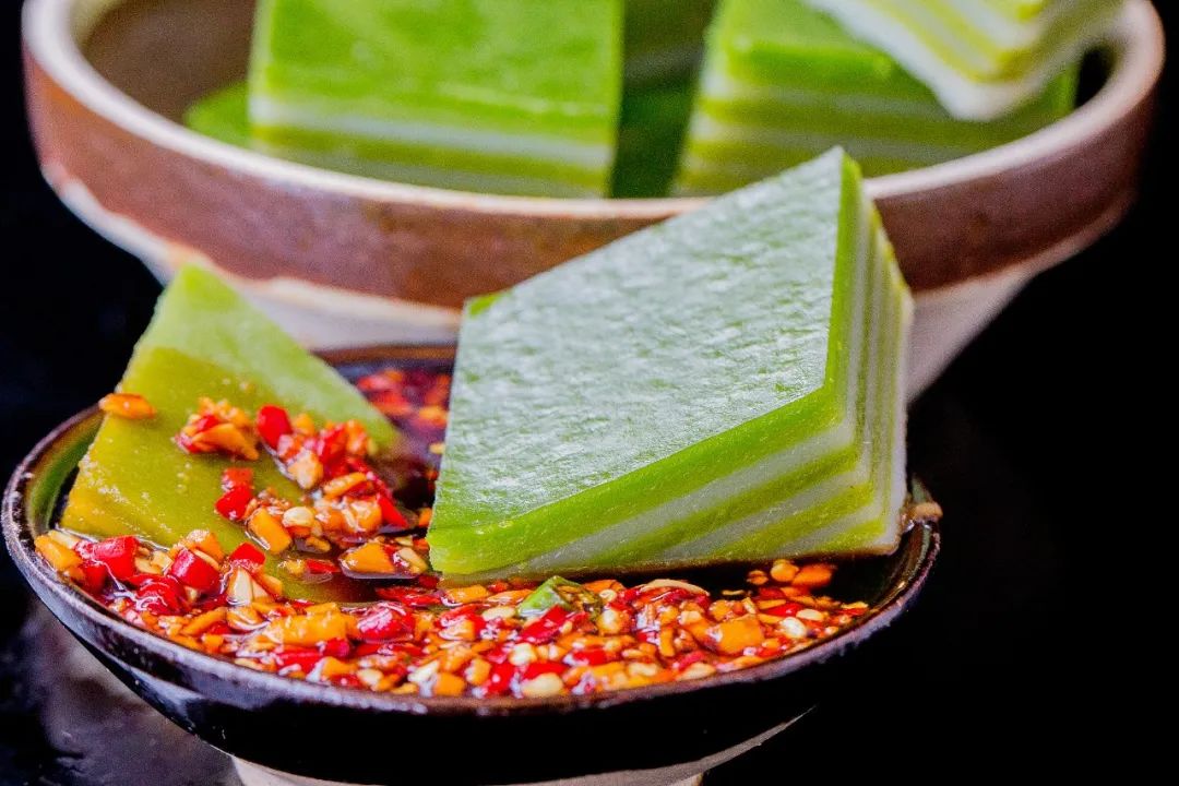 张颂文说的是客家话还是粤语,张颂文难怪会说客家话