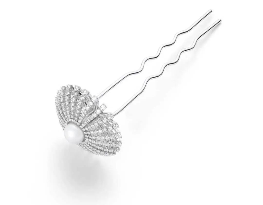 王冠要怎么戴才不会压塌头发,王冠头饰戴法