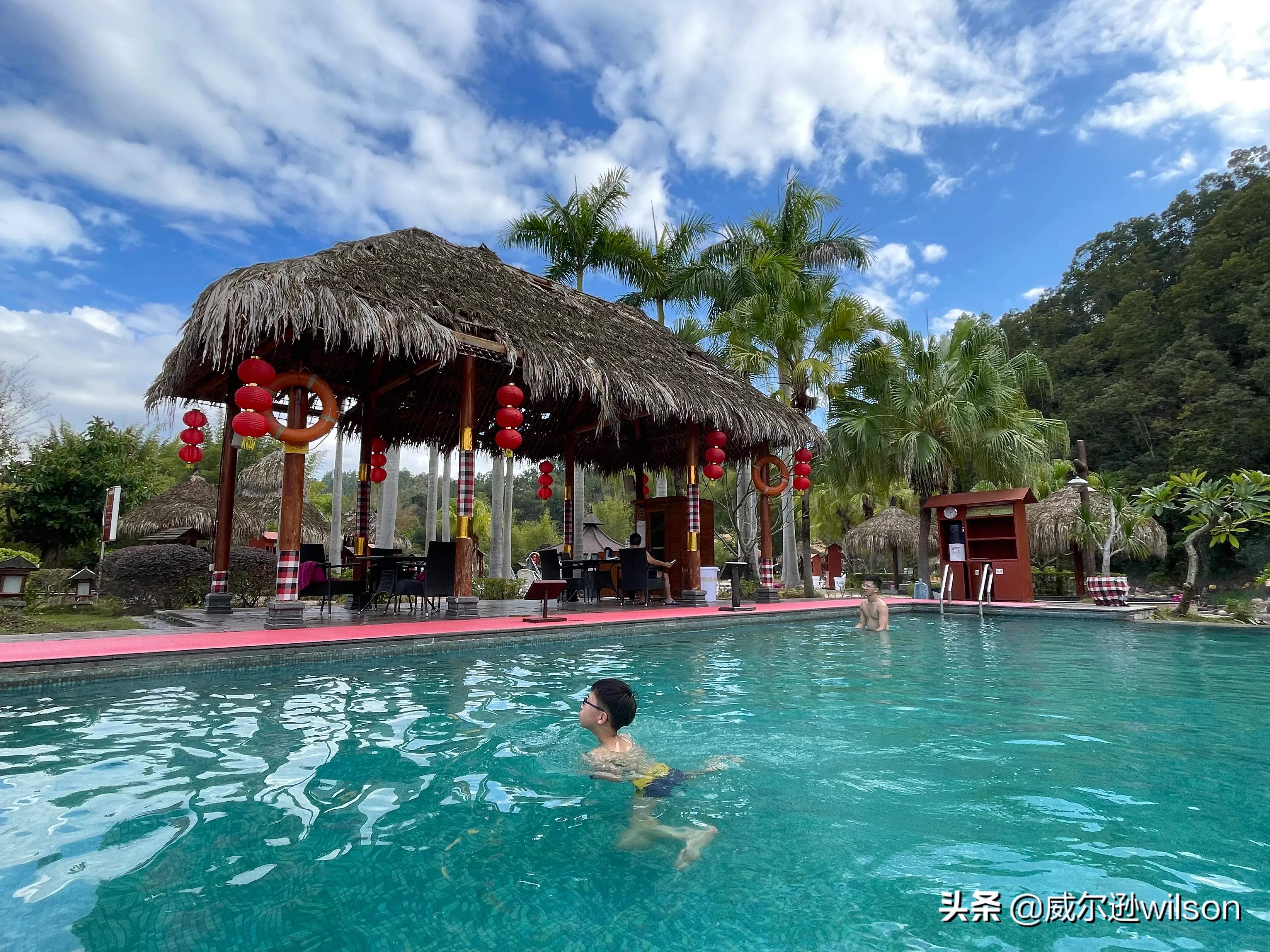 河源市御临门温泉度假村,广东河源出名的硫磺温泉