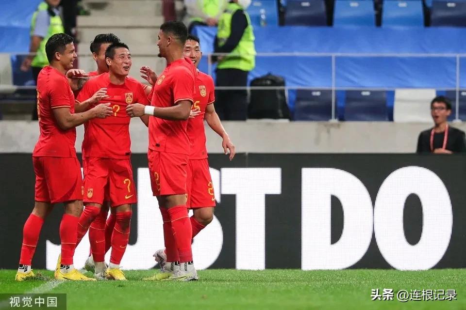 中国足球双冠王总共几次,两连冠球队