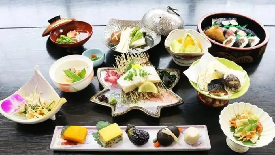 韩国文遗再添笑话,碰瓷中国后开始怼日本