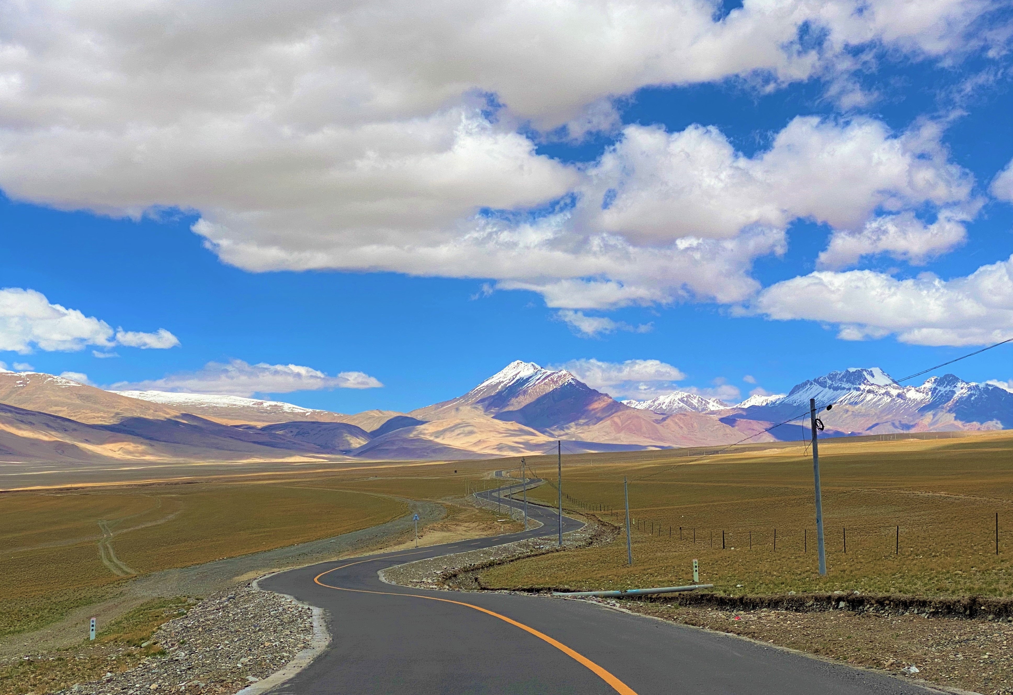 结伴自驾游费用怎样分配,结伴自驾游需考虑哪些费用