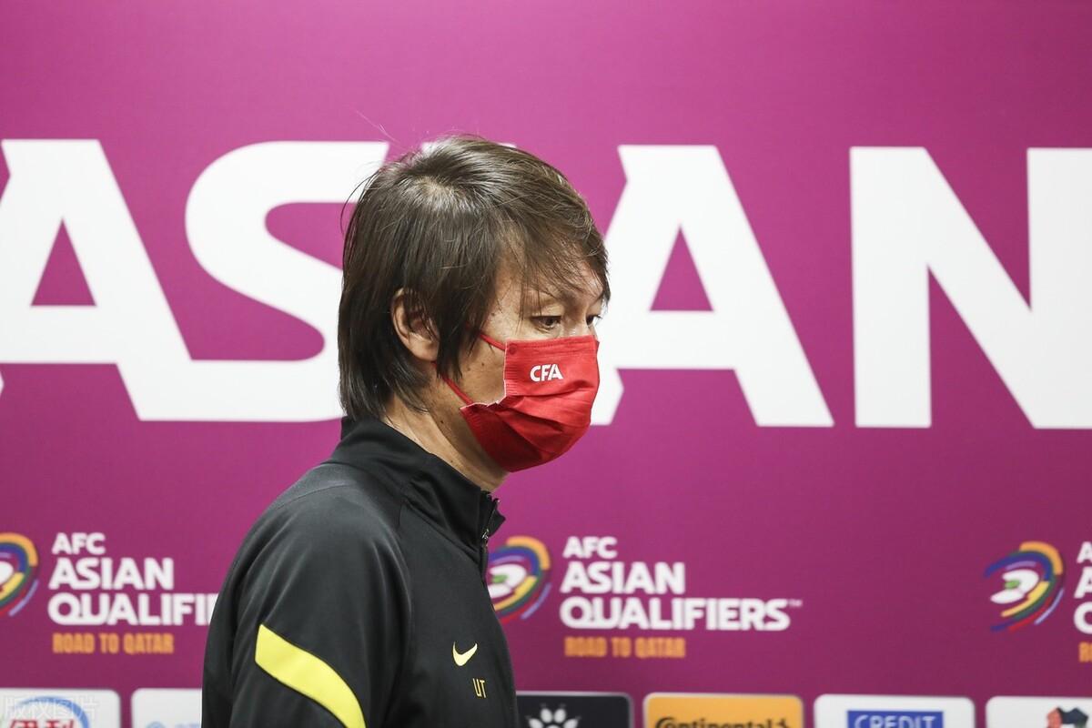 前国安名脚炮轰中国足协毒瘤，称李铁只是替罪羊！球迷：是个狠人