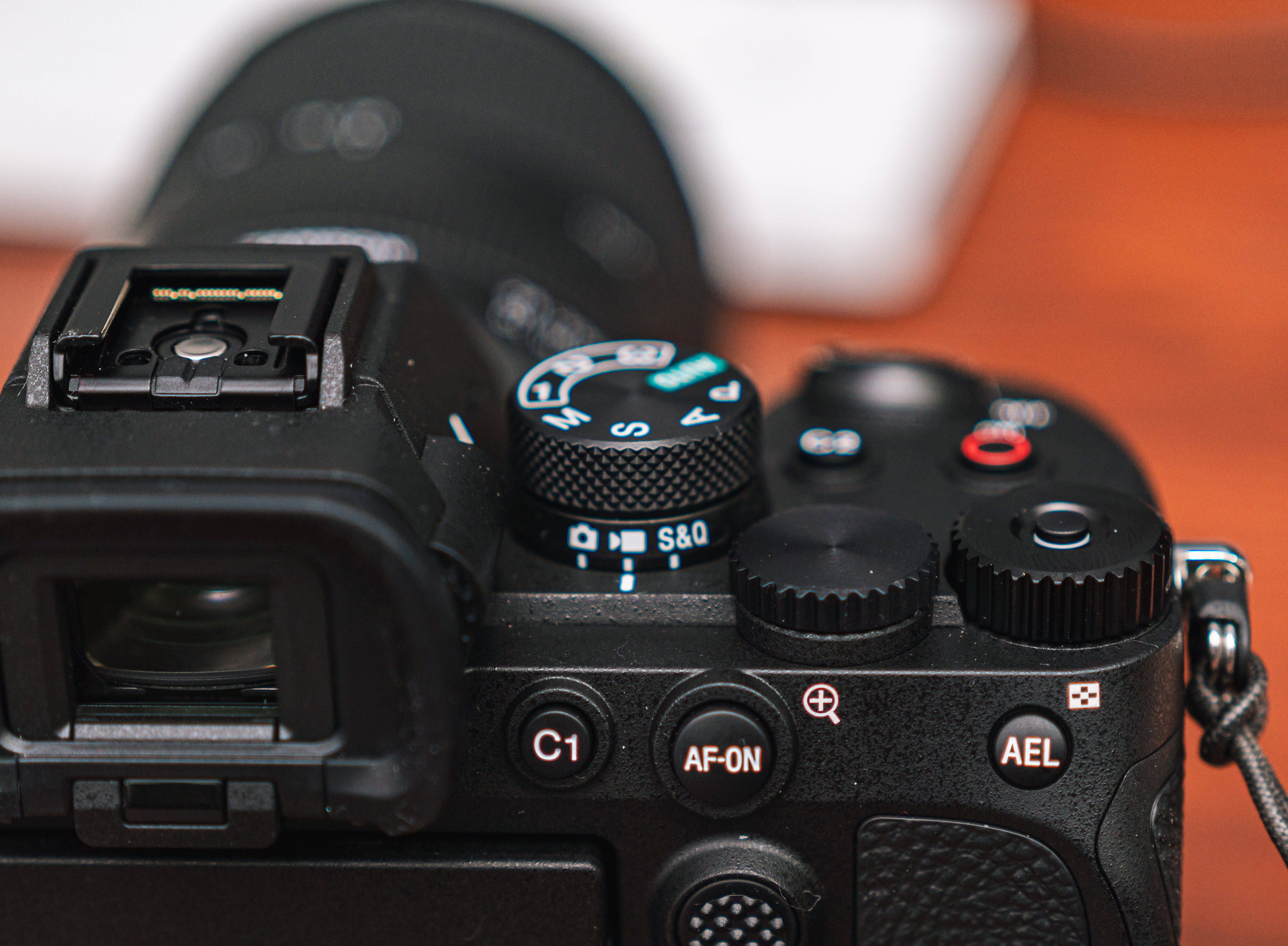 索尼a7m4发布a7m3会降价吗 (索尼a7m3和a7m4什么区别)