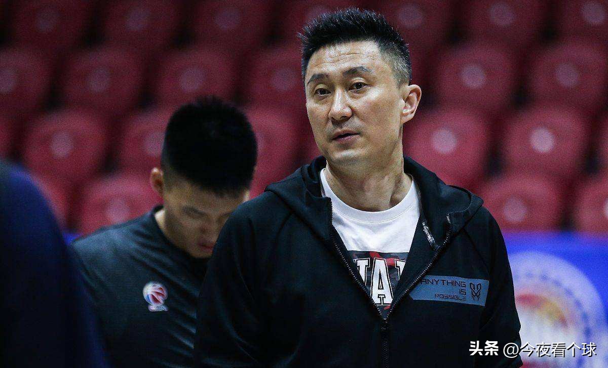 中国男篮输给伊朗,中国vs伊朗男篮直播周琦