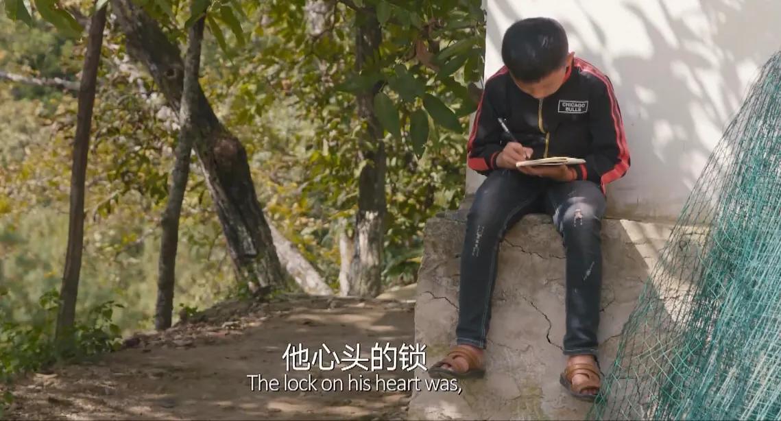 人生第一节诗歌课，让成长在诗情画意中光彩有爱