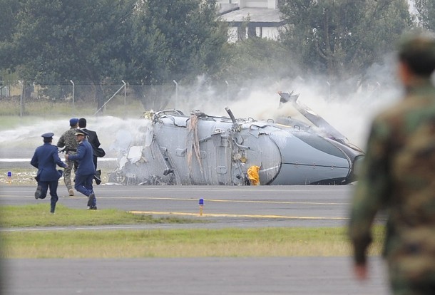 3年坠毁4架，差点把本国总统“带走”，厄瓜多尔为何买印度飞机？