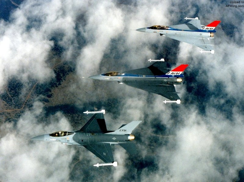 洛克希德f-16战斗机,蝰蛇的秘密f16