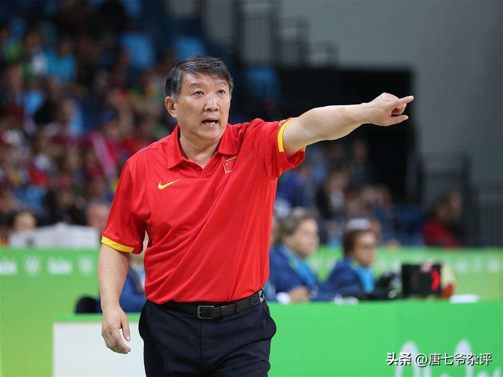 世界杯十大后卫郭艾伦,中国男篮现役第一后卫赵睿的实力