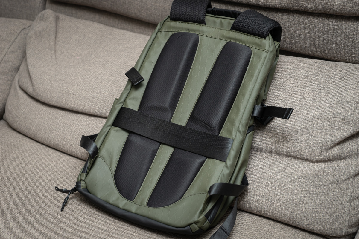 地平线8号双肩包和小米双肩包,一款轻飘飘的旅行双肩包