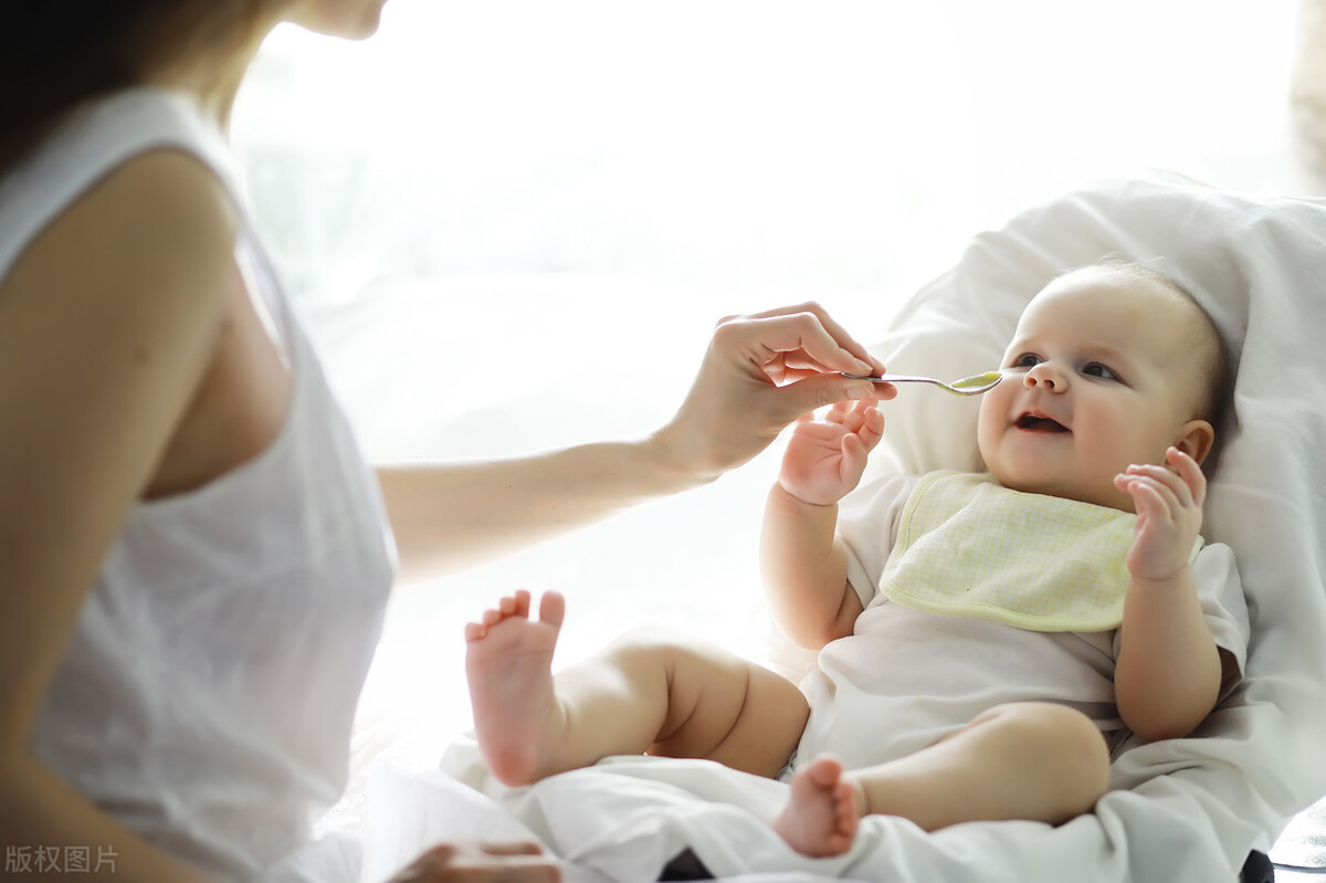 孩子生病了要忌嘴这些东西不要吃,孩子生病时这些东西到底能吃吗