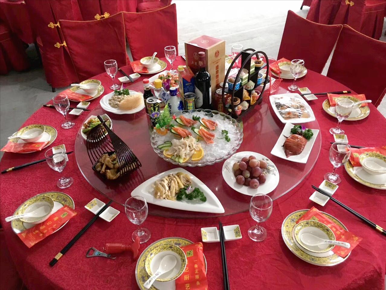 喝酒脸红的人和脸白的人哪个能喝,喝酒脸红的人到底能不能喝科普