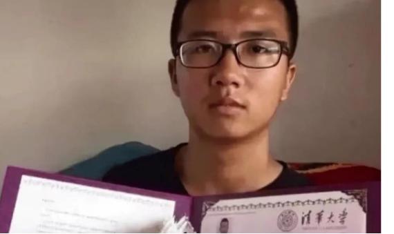 高考第一个交卷称高考太简单,声称考题太简单最后考了多少分