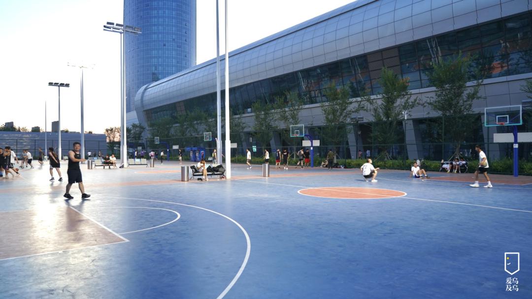 乌鲁木齐奥体中心免费场馆在哪,奥体中心游玩攻略晚上免费