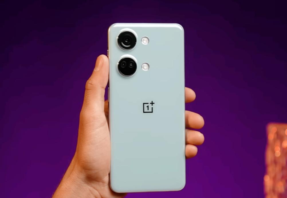 大空间高配置超值选择 (2022年换手机首选这3款运行速度快)