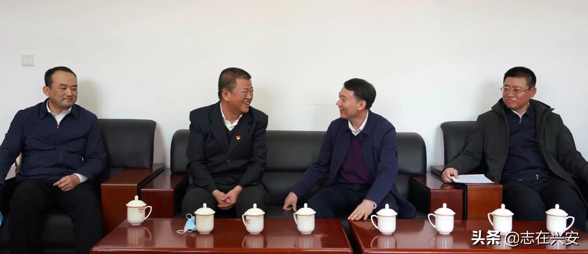 亲切关怀的问候与祝福,亲切慰问传递浓浓关怀