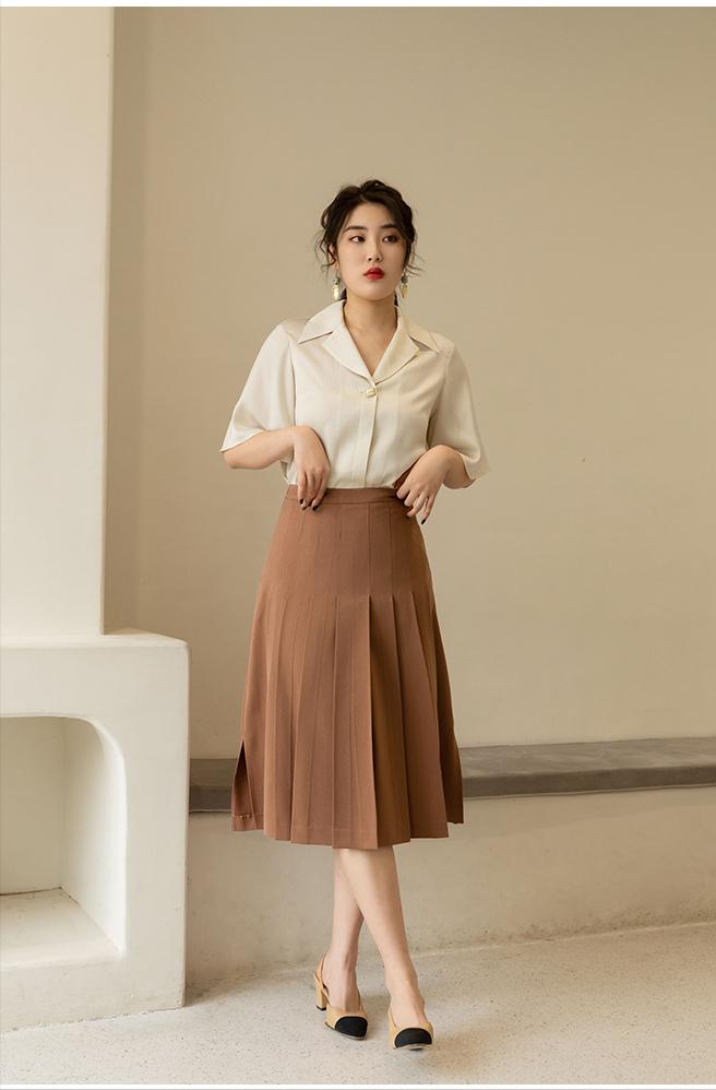 四十多岁人比较微胖穿流行女装,今年最流行的衣服女装30-40岁微胖