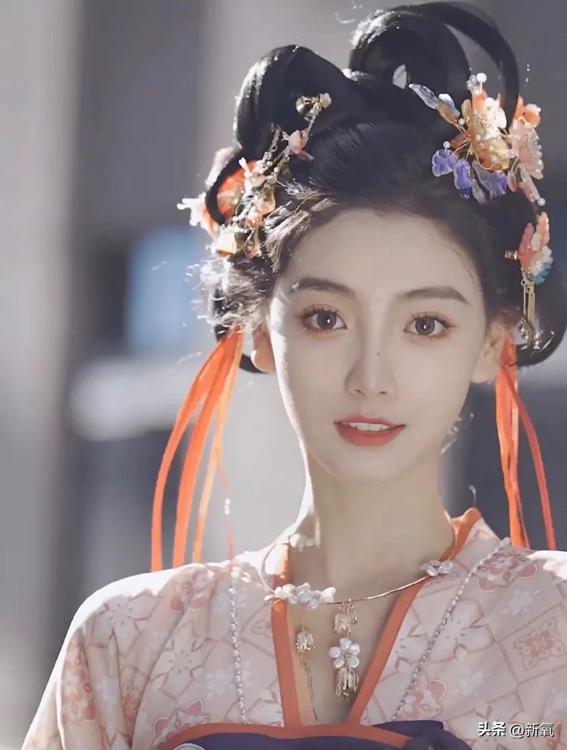 马凡舒首次接春晚邀请,央视春晚女主持人是马凡舒吗