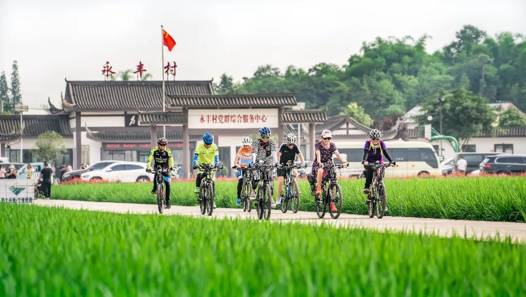 四川五一节四日游小众旅游地点,暑假四川旅游3-4天攻略最佳线路