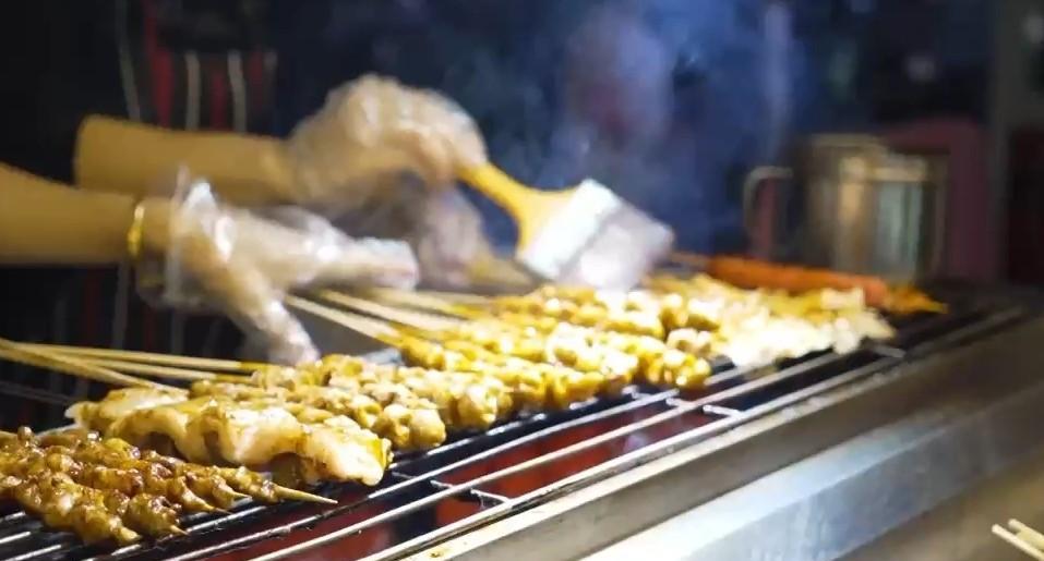 河南允许市场店铺外摆,对外开放22条新政策