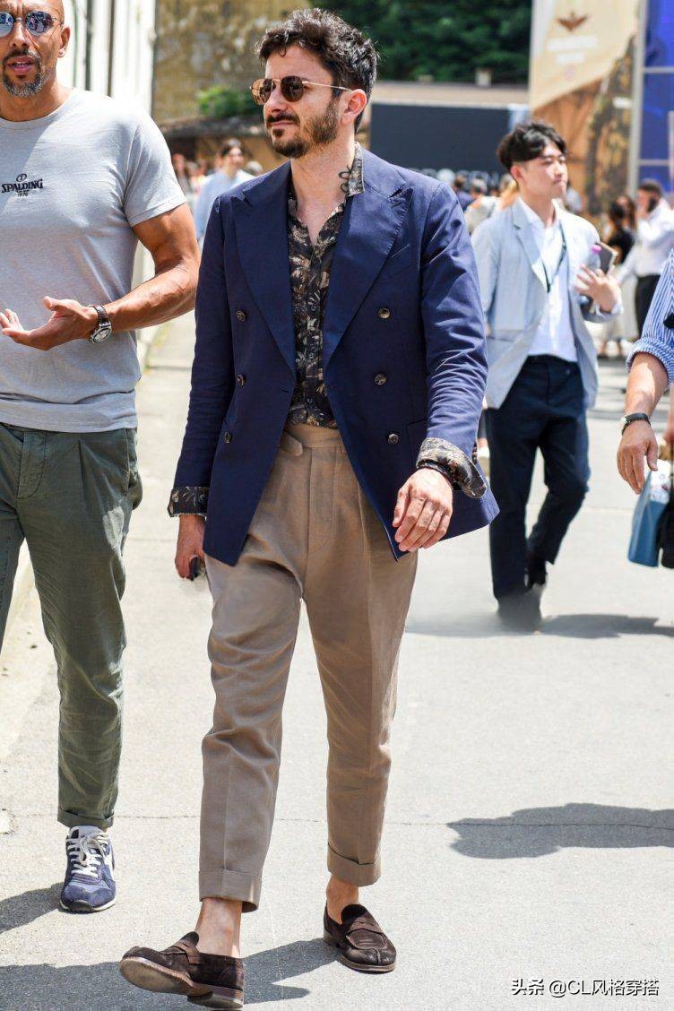 最近年轻人很火的夹克穿搭,最近很火的夹克装