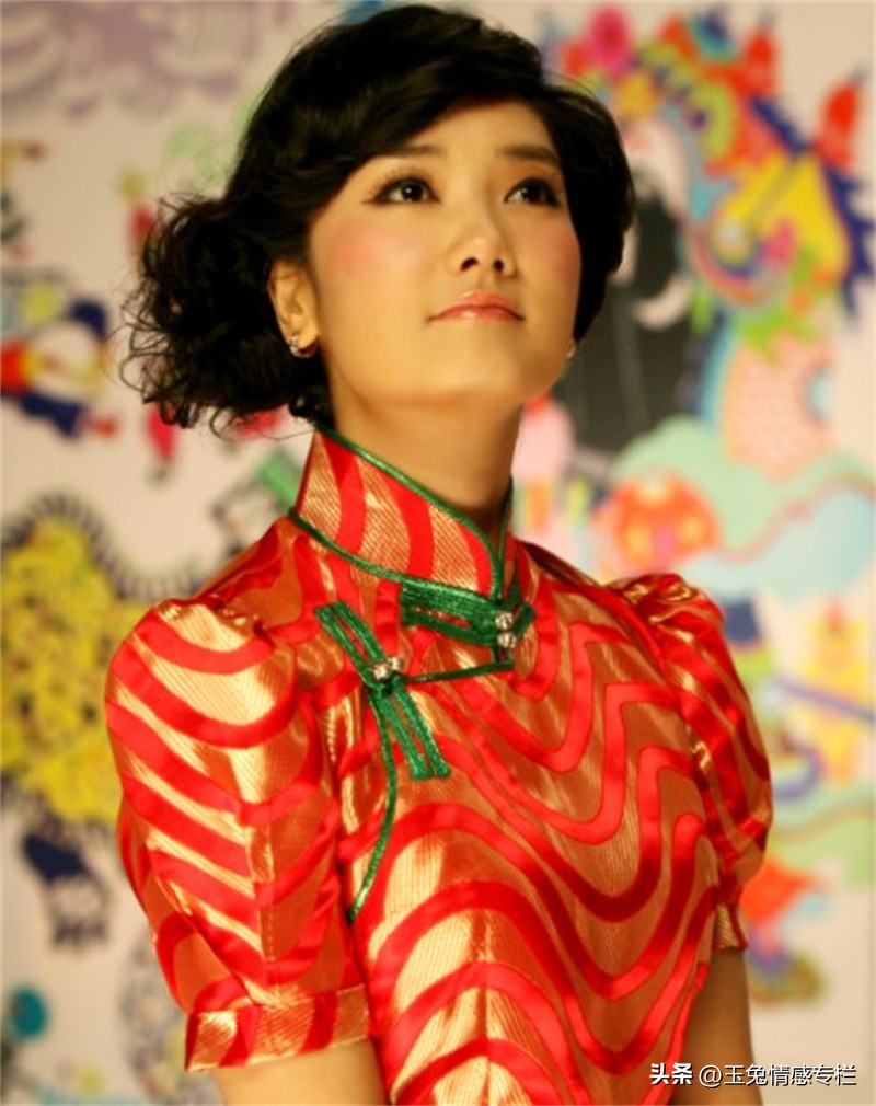 曾毅谈玲花结婚自己挺伤感,曾毅结婚玲花全程陪同