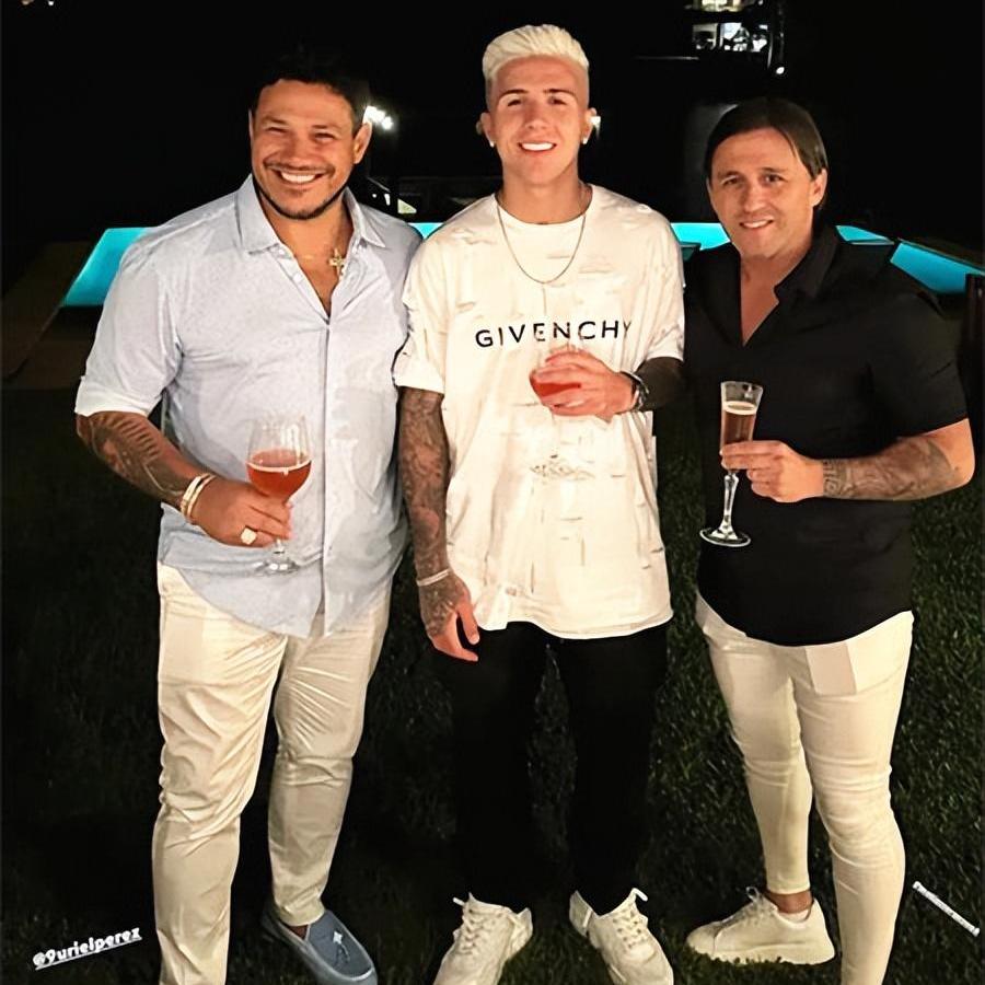 贝林厄姆和恩佐哪个强,贝林厄姆vs恩佐