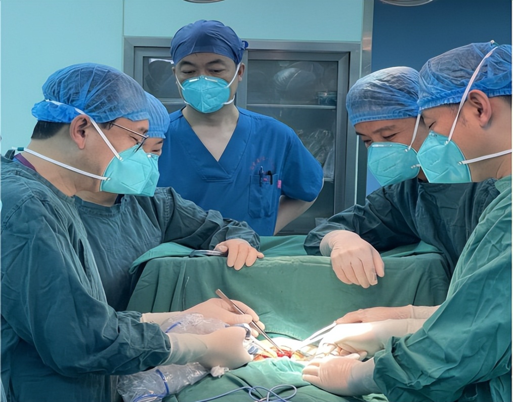 九八六医院手术室,九八六医院胸外科