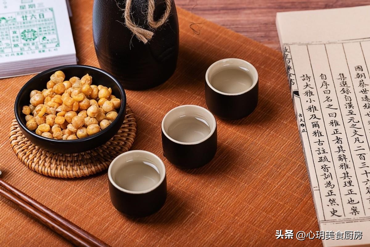 中国5大“光瓶酒”，为何包装简陋，却能广受欢迎？有你喝过的没