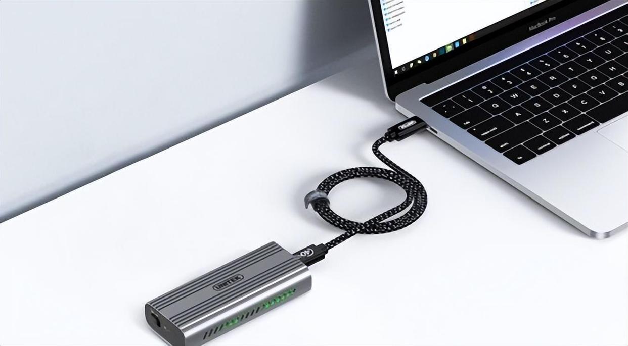 苹果数据线现在几种接口,苹果电脑m2接口是3.0还是4.0