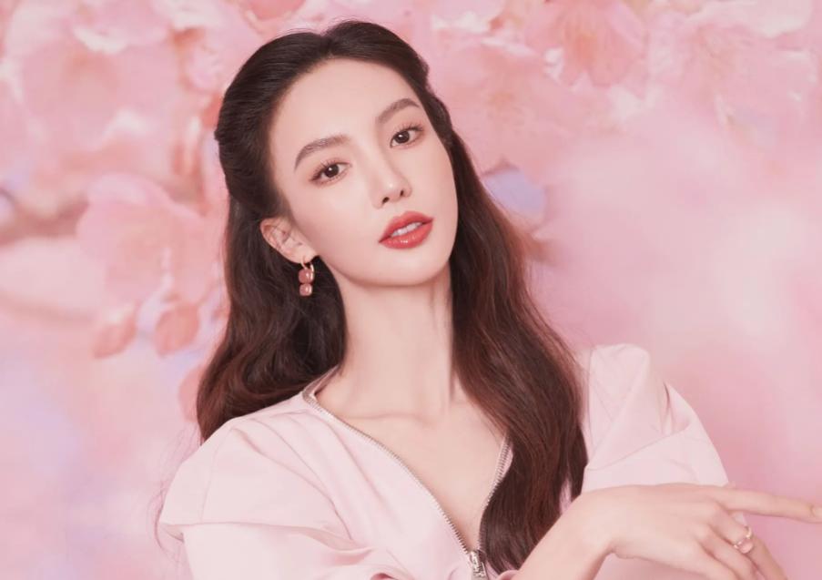 内娱身高不过160的女明星,内娱反差感女明星