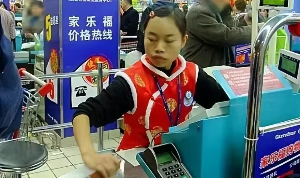 凤姐美国的生活,凤姐与美国男友