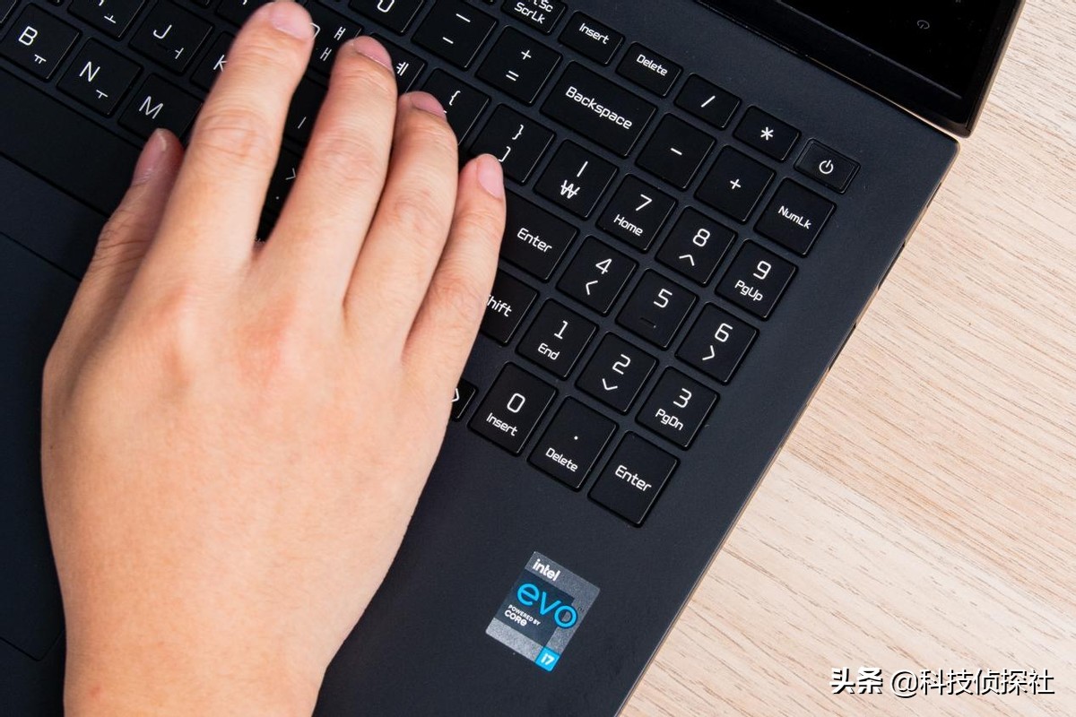 lggram162022款,lggram16寸还是17寸好