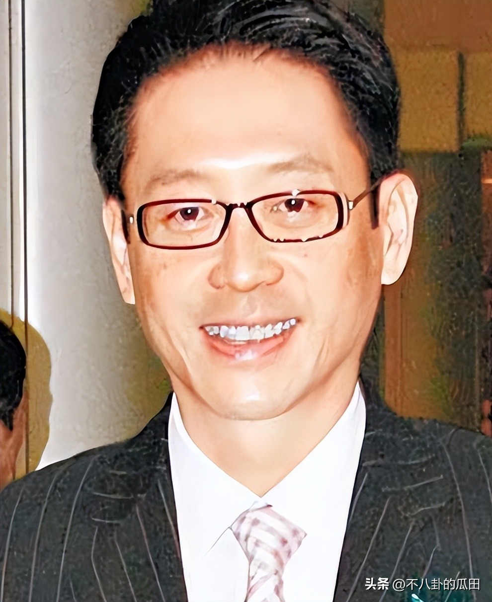 港台“女星*击狙**手”富豪​现状：坐轮椅，至今未婚，72岁还想追4胎