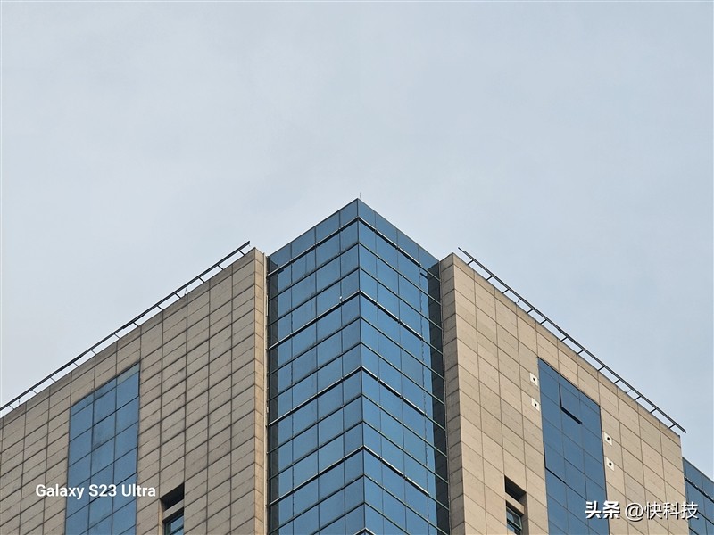 三星galaxys23ultra超大屏,三星galaxys23ultra打游戏分屏