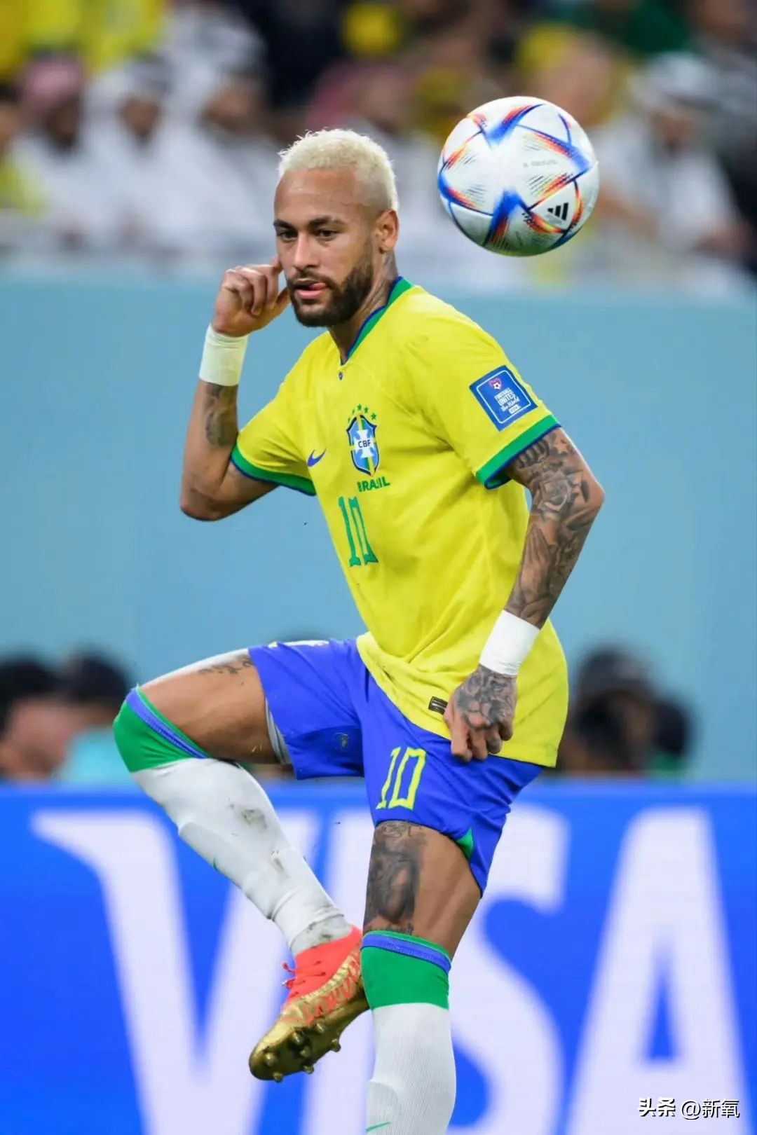 为了女粉连夜do脸染发，这新晋痞帅天花板是男菩萨吧？