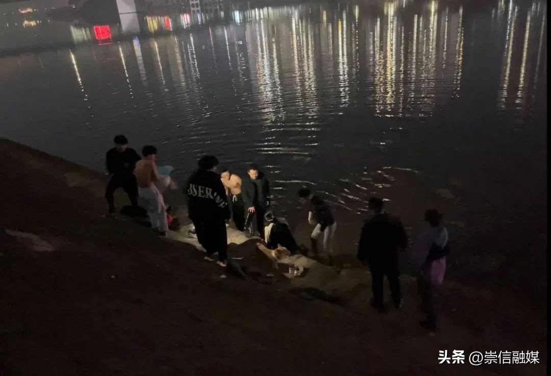 觉得“自己没用”的少年，在一个普通夜晚跳河救人