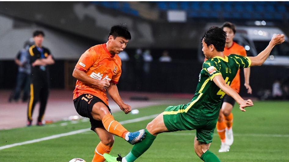 30岁中超豪门外援谈判离队,官宣外援