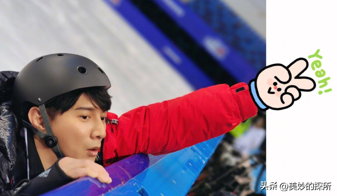 黄宗泽钟汉良同台,钟汉良和黄宗泽谁大