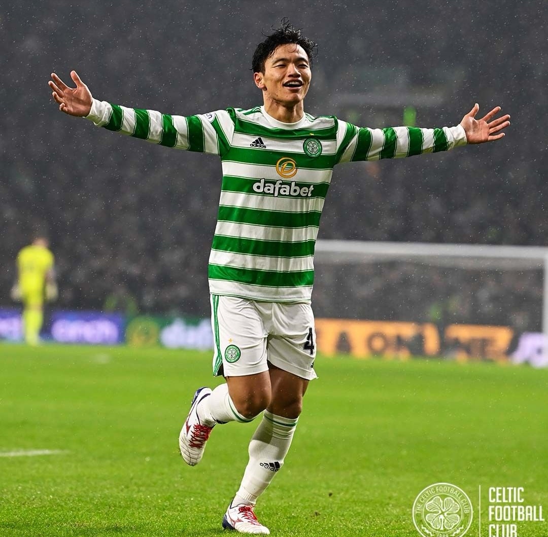 6场狂轰6球日本国脚火力全开,4-1日本球星踢疯了53分钟