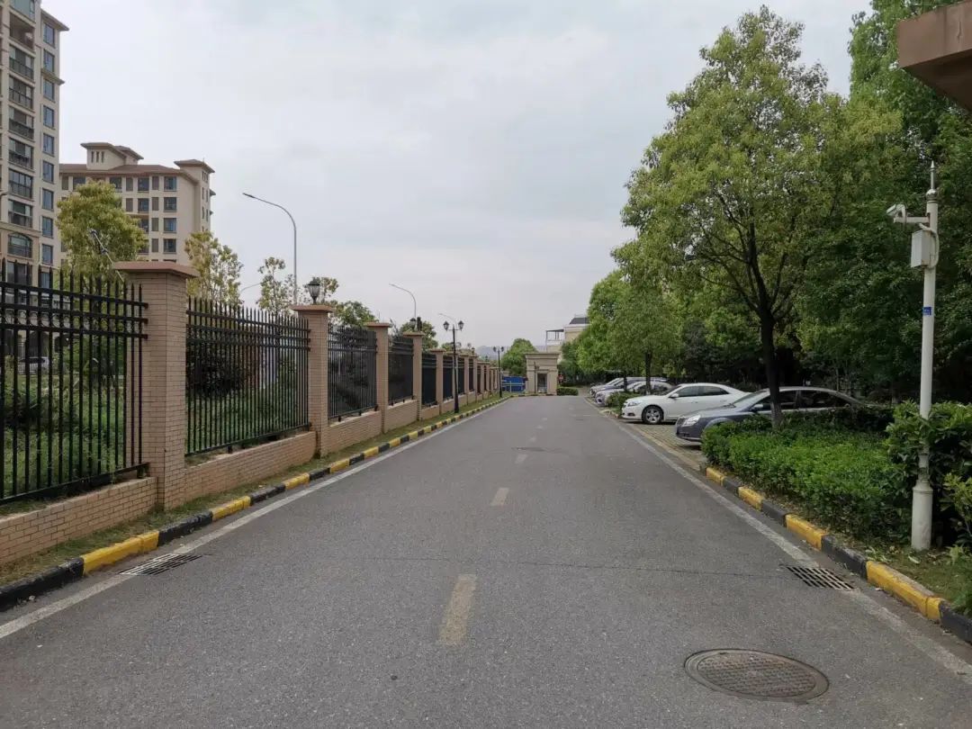 换掉物业最省事的办法,换掉物业之后小区变好了吗