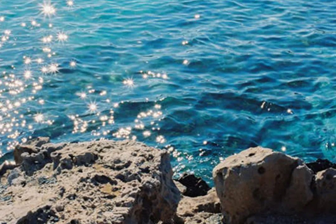 写给出轨的情人的话,写给想出轨女人的忠告