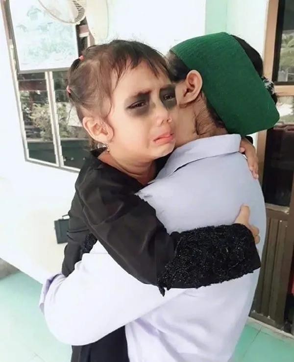 孩子沉迷手机怎么办才能自己用,孩子沉迷手机家长该怎么正确引导