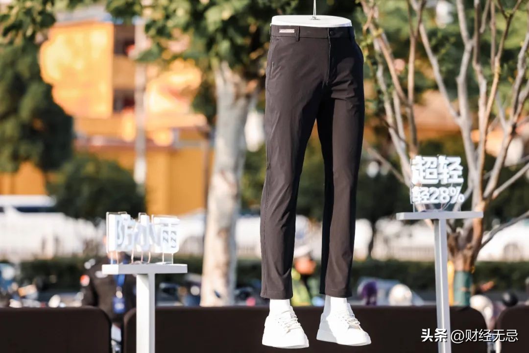 九牧王小黑裤匠心呈现,九牧王提升气场