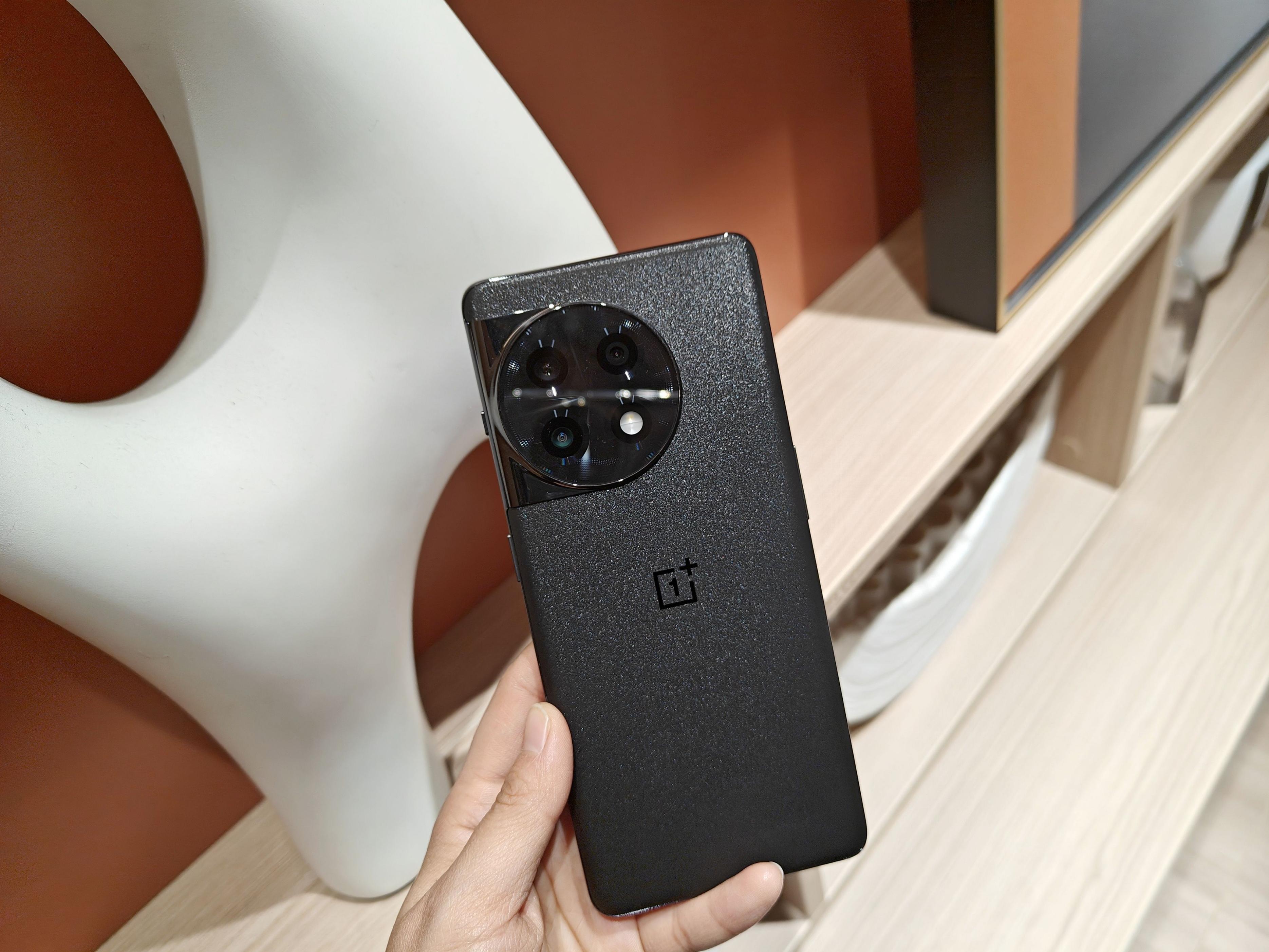 苹果手机与一加手机谁更值得购买,一加2019年旗舰手机全部价格