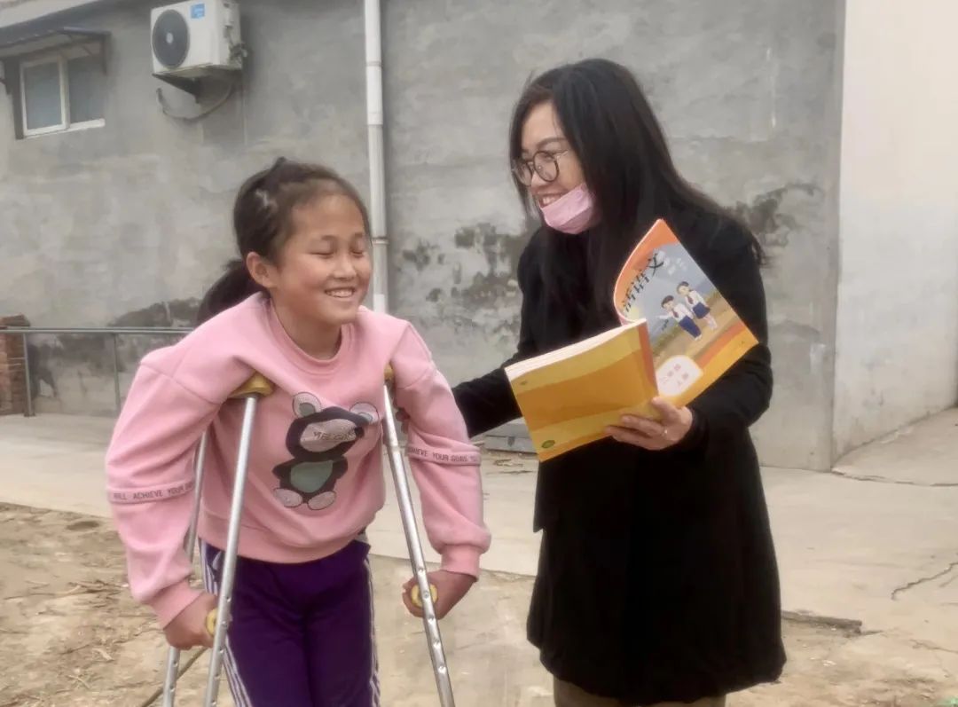 学雷锋，邢台市教育系统在行动