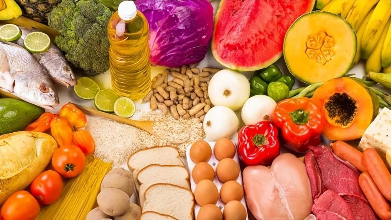 白头发越长越多是缺了两种营养,白头发增多是缺少什么营养素吗