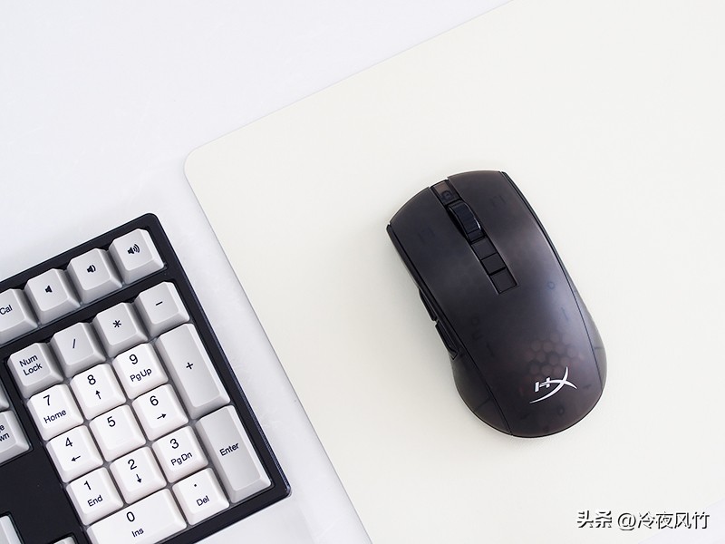2022公认手感最好的无线游戏鼠标,极度未知旋火鼠标测评