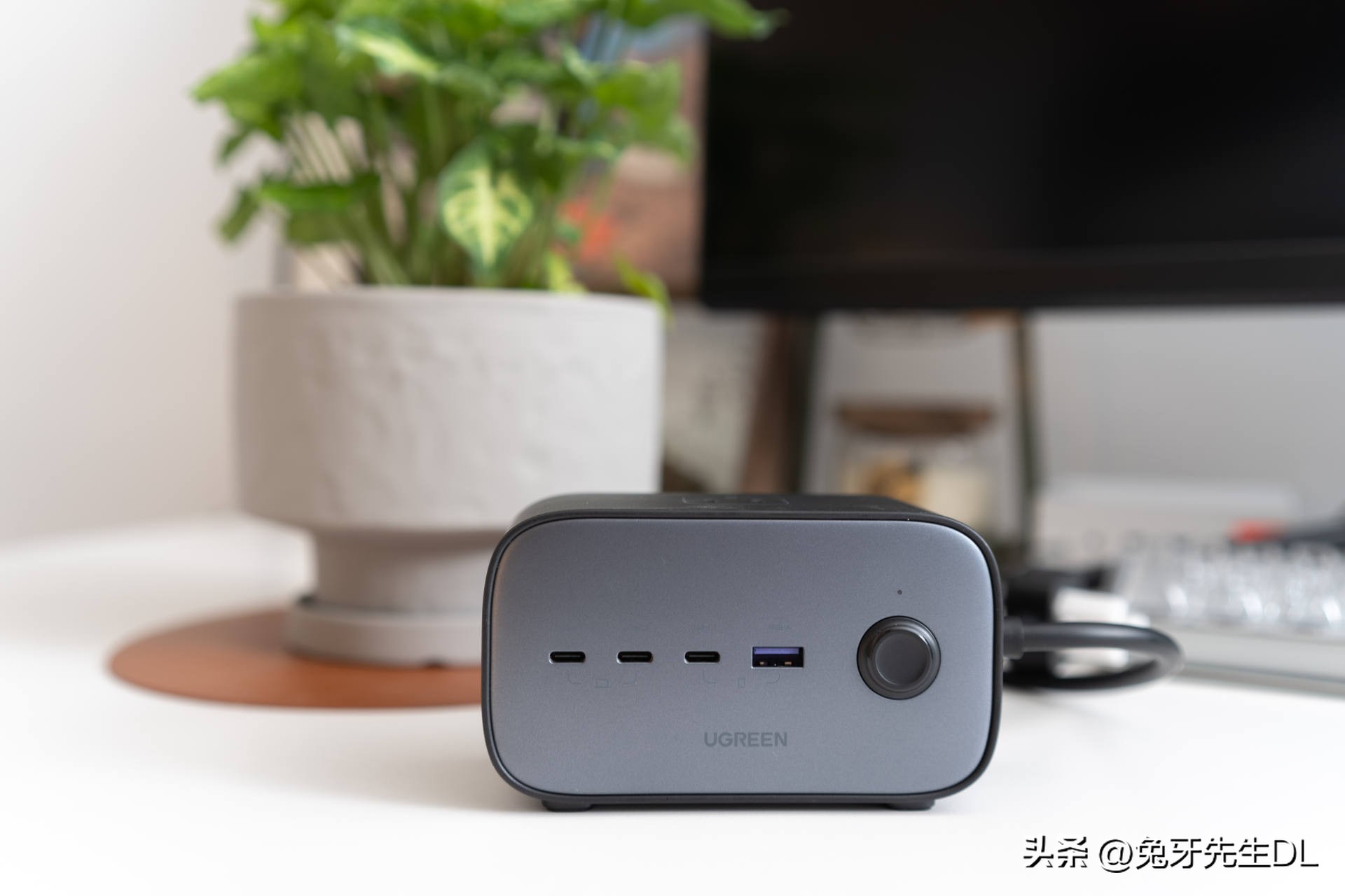 手机配件出行桌面，老男孩的11款好物安利，一只手都数不过来